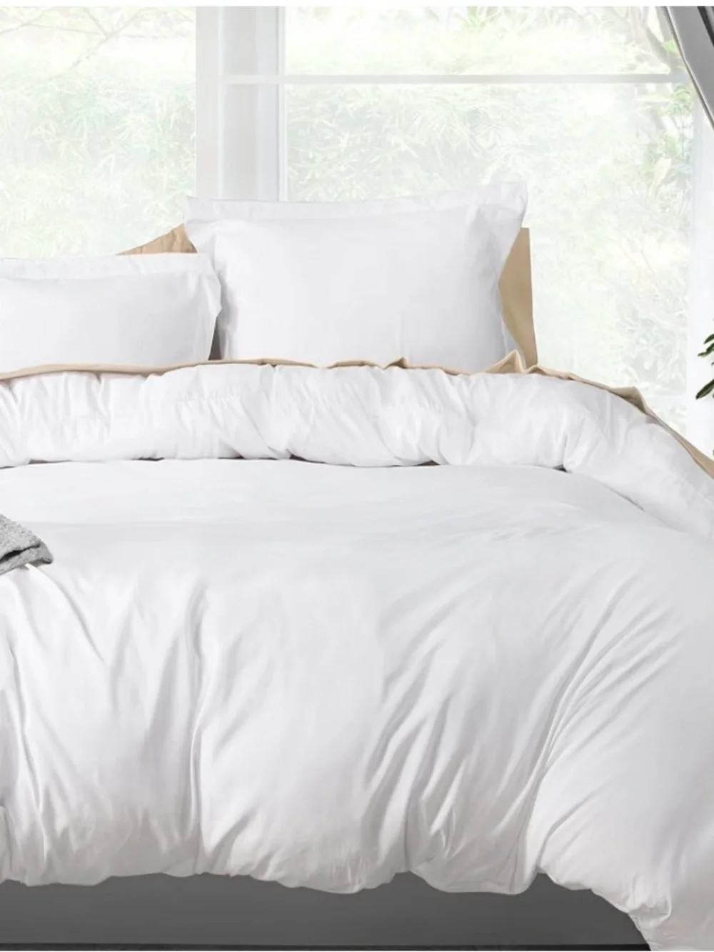 White Duvet Cover Set - Premium Brushed Microfiber